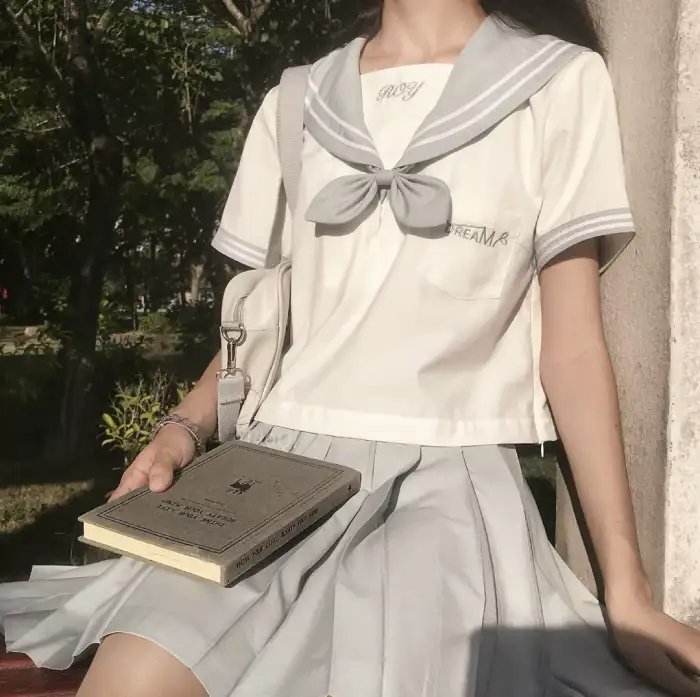 靠着祖传改符我在乡村爆火了